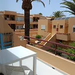 Merieelisabethsunapartment דירה קורלחו